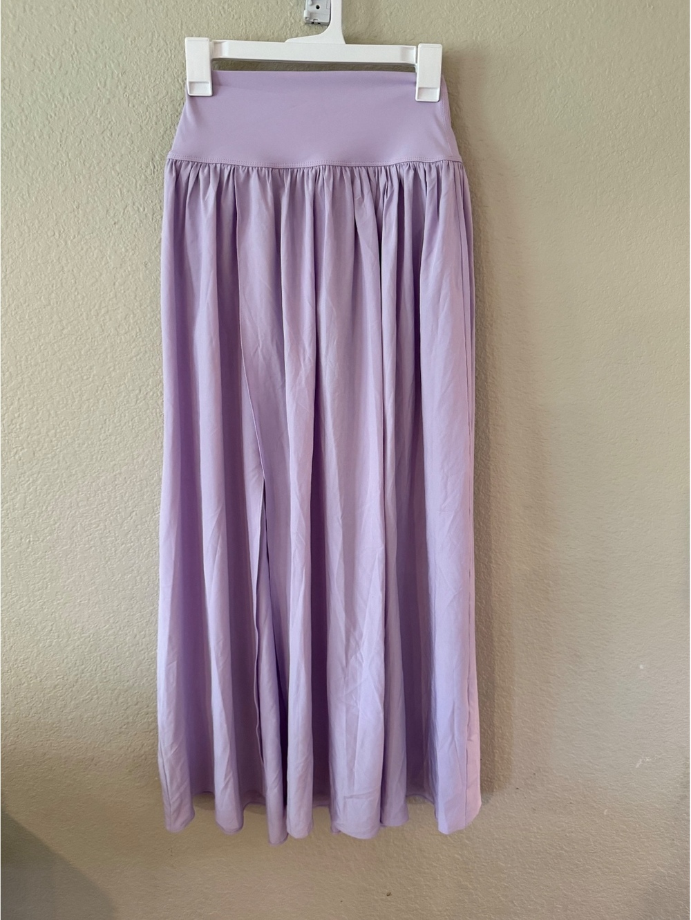 Halara Small Lilac Skirt with high Slit and Built In Briefs